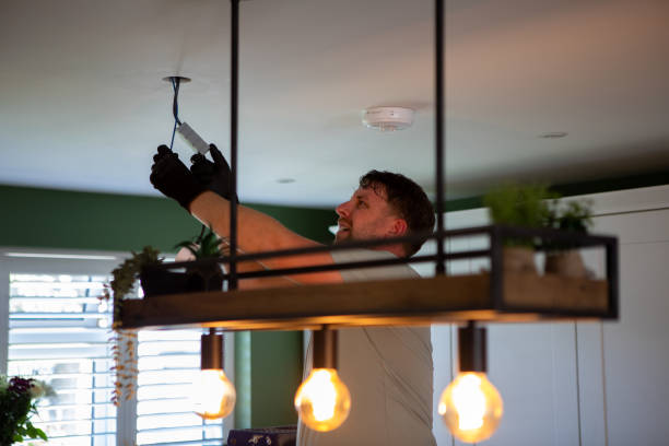  Bennett, CO Electrician Pros